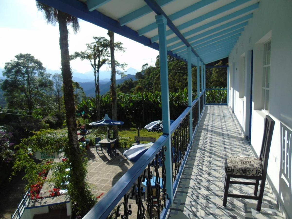 Hotel Vista Farallones Jardín Exterior foto